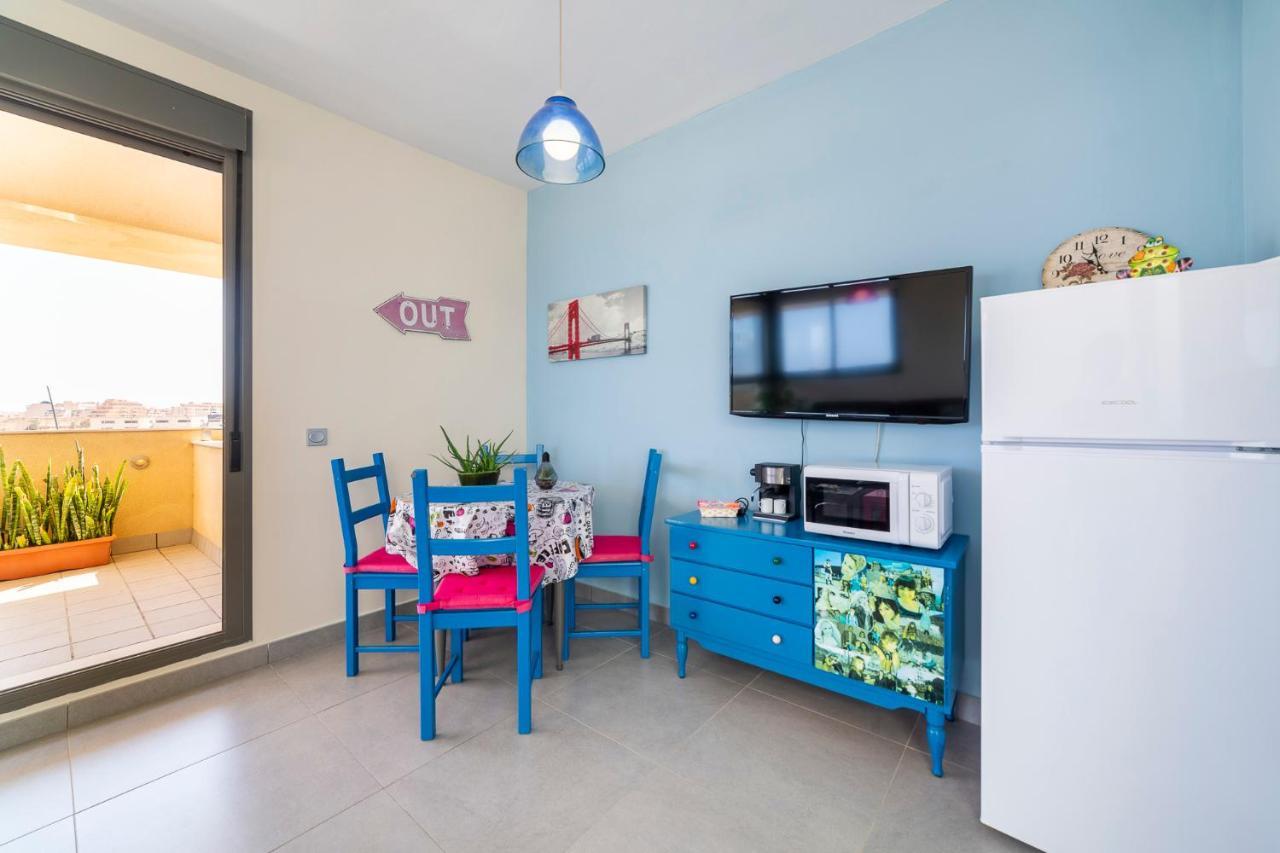Atico Dentro De Casa Privada Bed & Breakfast Roquetas de Mar Bagian luar foto