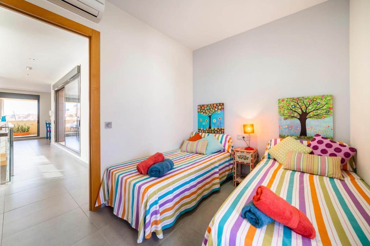 Atico Dentro De Casa Privada Bed & Breakfast Roquetas de Mar Bagian luar foto